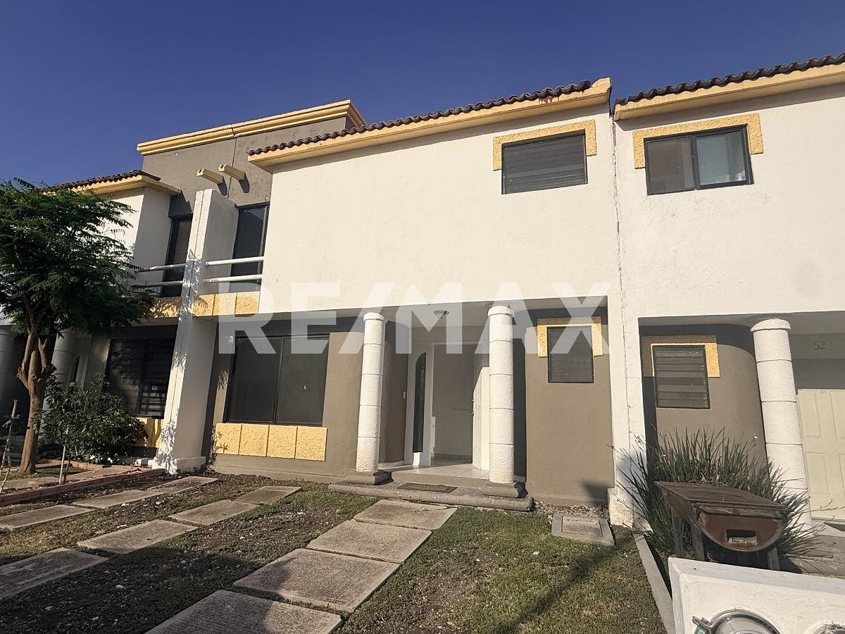 CASA EN CONDOMINIO EN RENTA, photo 1 of 12