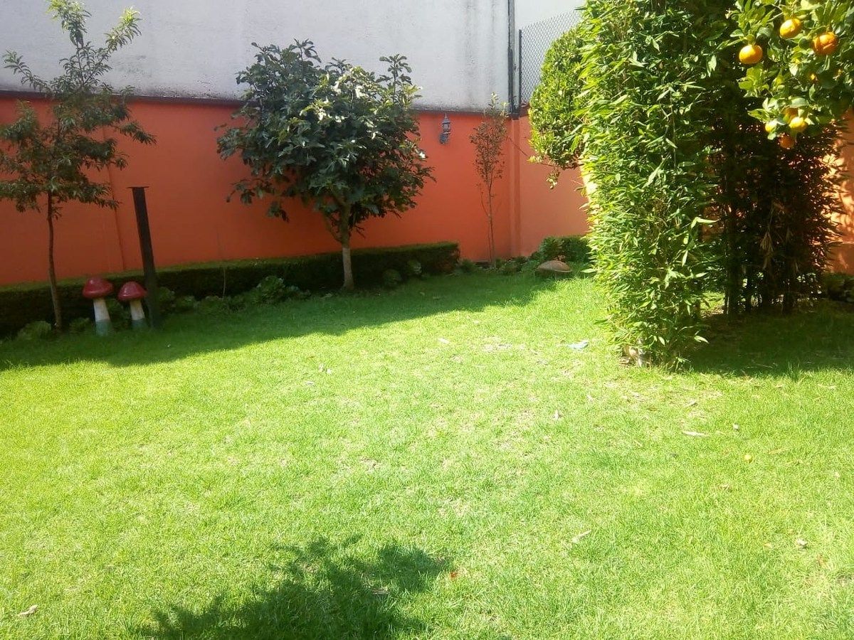 Casa ideal para Clínica, Spa, escuela