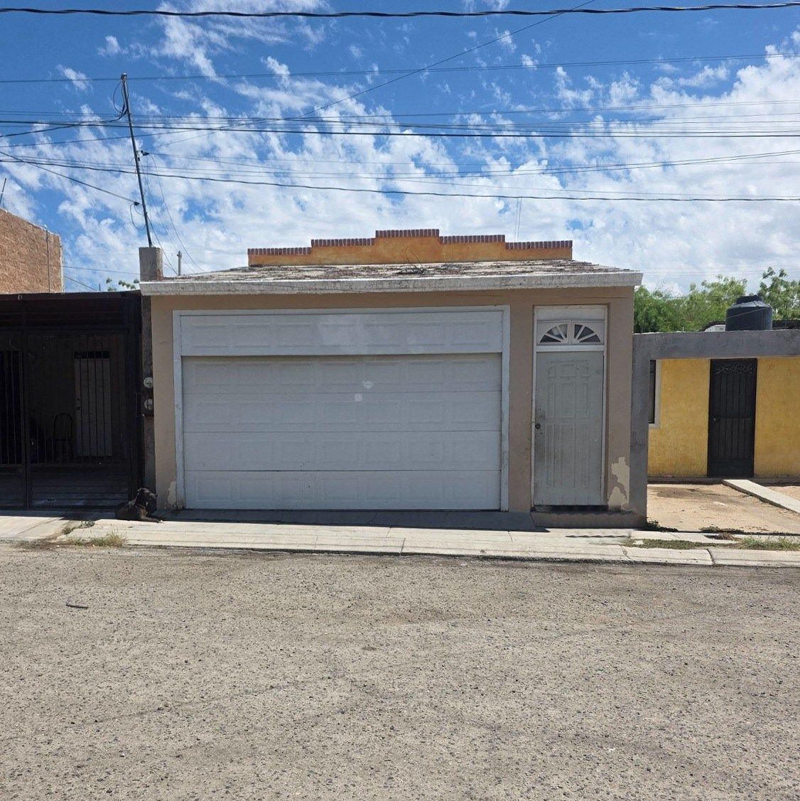 VENTA CASA EN LOS ANGELES AL NORTE, foto 1 de 11