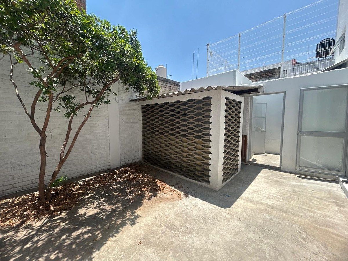 House in Gated Community in Jardines Alcalde, Guadalajara, photo 20 of 21