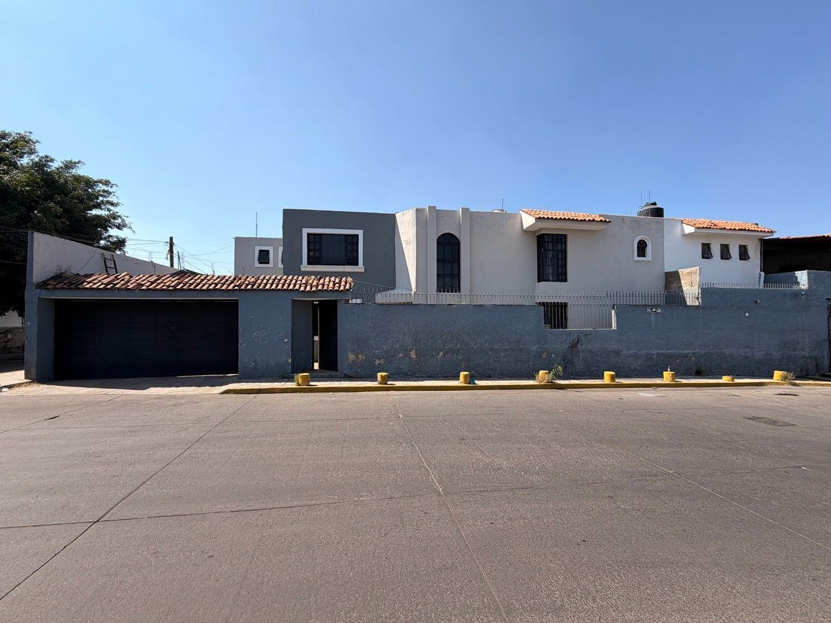 Casa em Nueva España, Guadalajara, foto 2 de 30