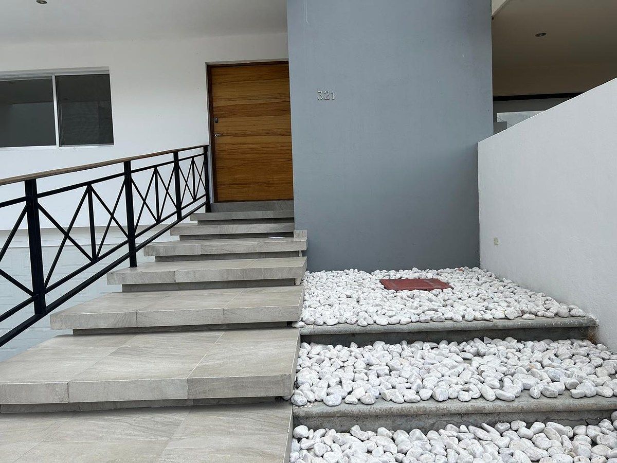 Casa em Cumbres del Lago, Querétaro, foto 13 de 17