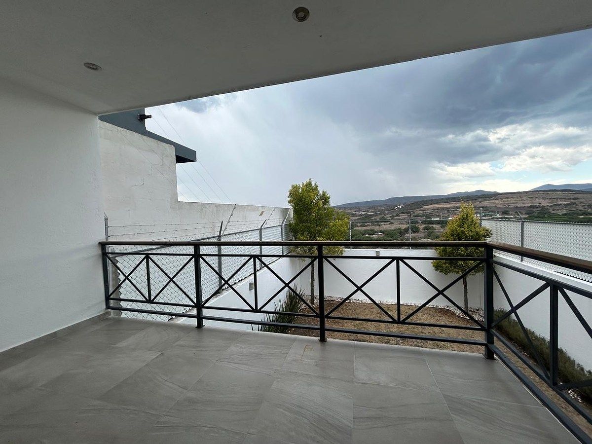 Casa em Cumbres del Lago, Querétaro, foto 14 de 17