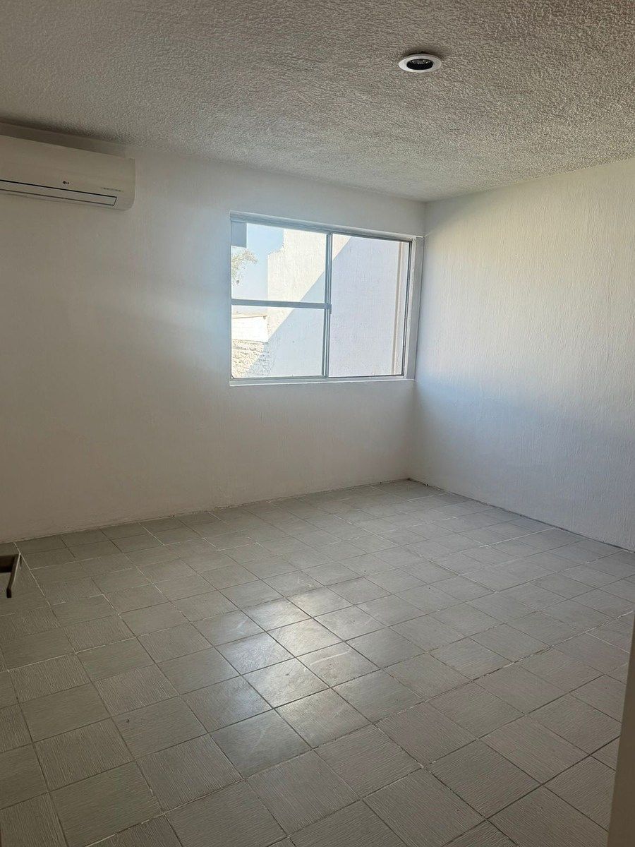 Casa em Fraccionamiento Jardines de Guadalupe, Zapopan, foto 21 de 28