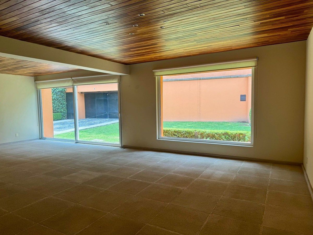 Casa em Bosque de las Lomas, Miguel Hidalgo, foto 2 de 16