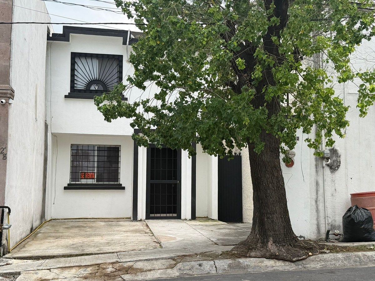 Casa en Renta al Sur de Monterrey en Colonia Lomas Mederos, foto 1 de 21