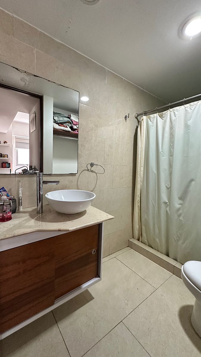 Baño 1, foto 10 de 15