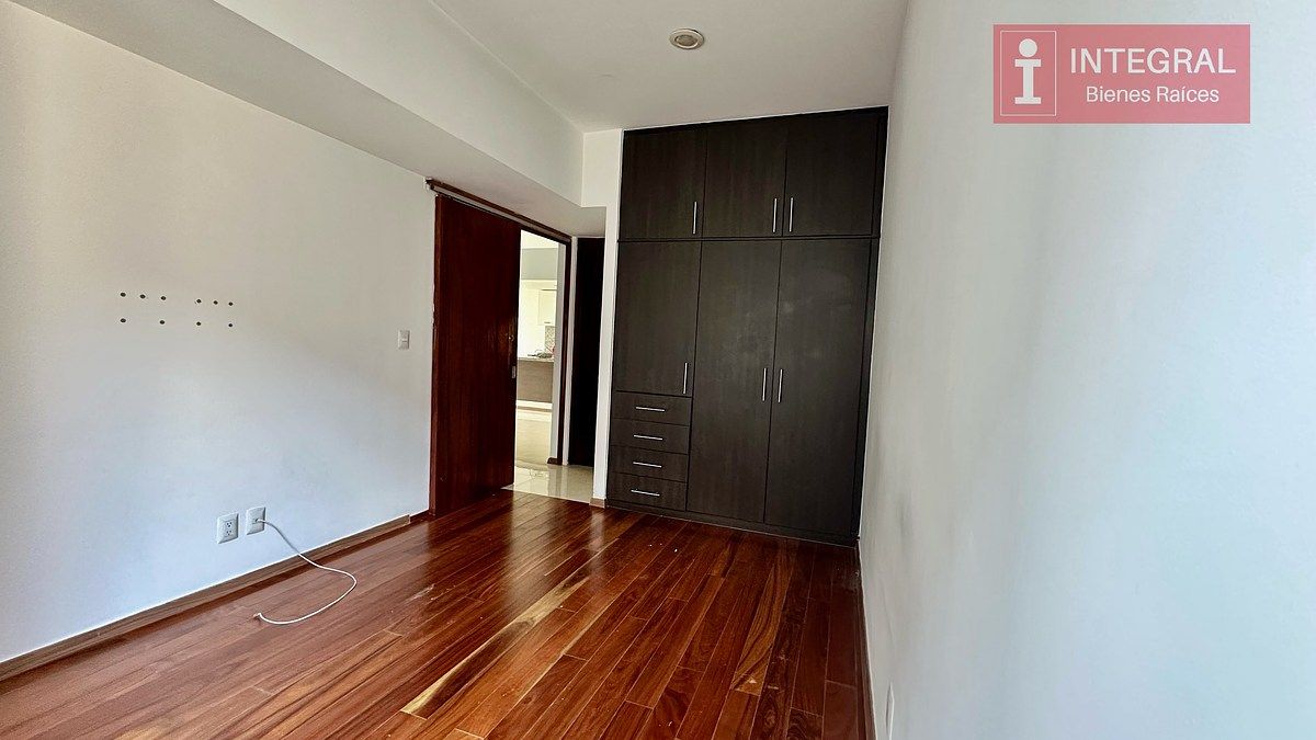 Habitación principal, foto 8 de 18