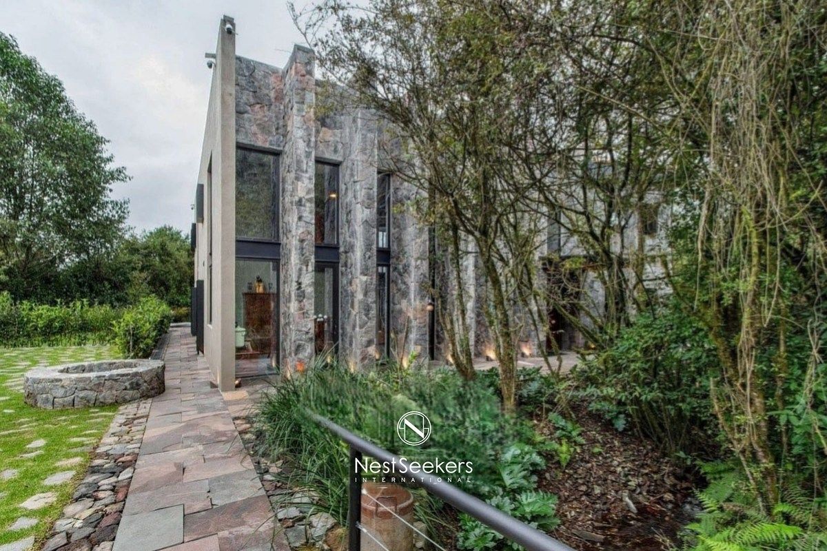 Casa en renta en fraccionamiento privado en Valle de Bravo, foto 1 de 33