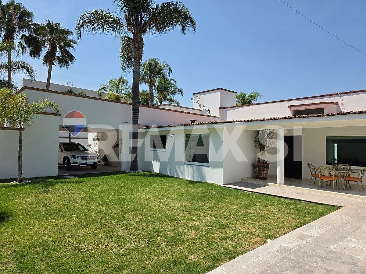 RCV Casa Venta Jurica, foto 1 de 15