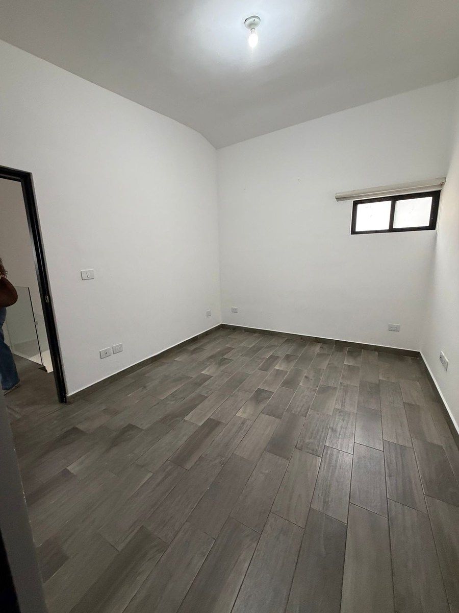 Casa em Burócratas Federales, Monterrey, foto 10 de 17