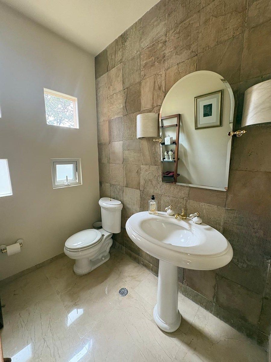 House in Gated Community in Lomas Country Club, Huixquilucan, photo 9 of 28