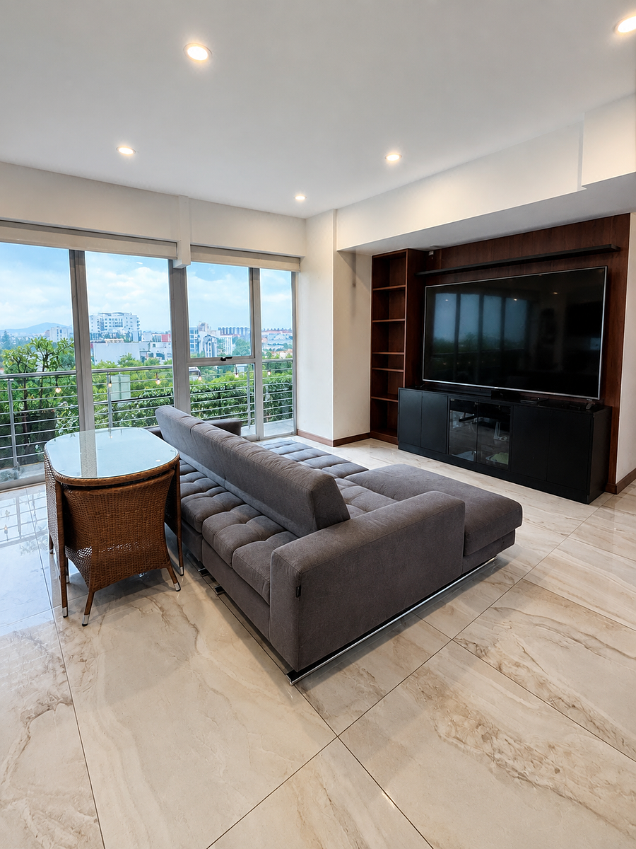CITY TOWERS BLACK apartment with office, storage room, and 3 parking spaces. - foto 2