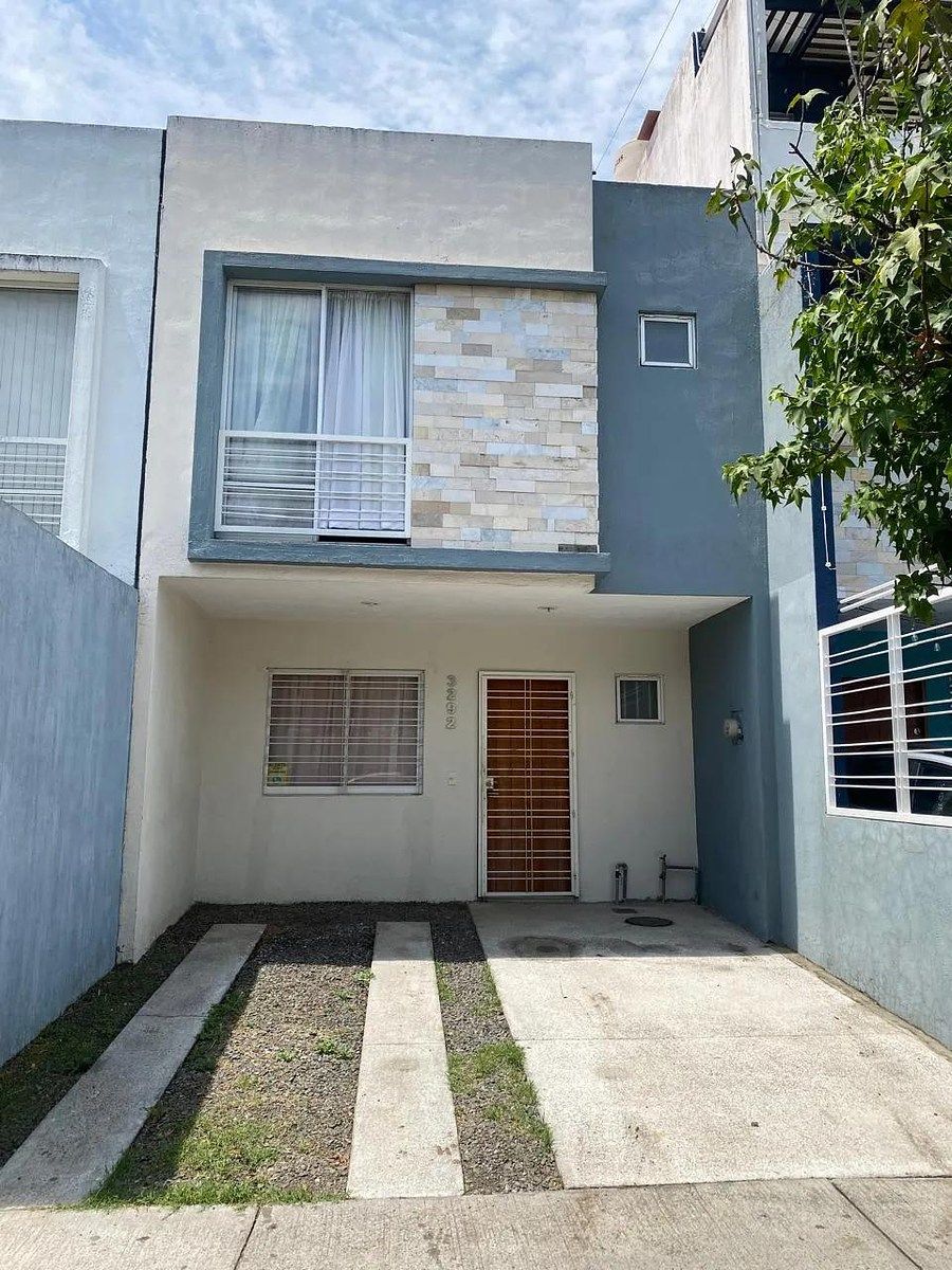 Casa en Venta Parques del Bosque, Tlaquepaque, foto 1 de 10