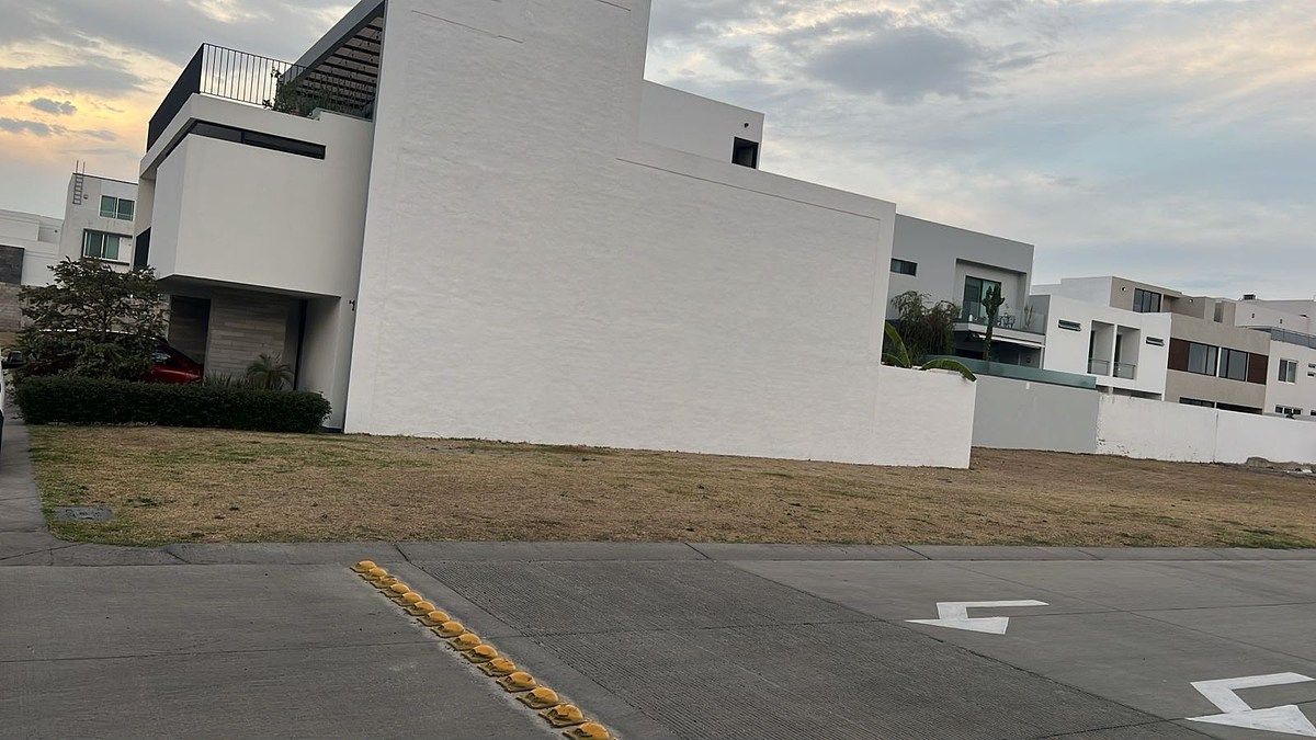 Terreno en Paseos del Parque, Zapopan, foto 4 de 7