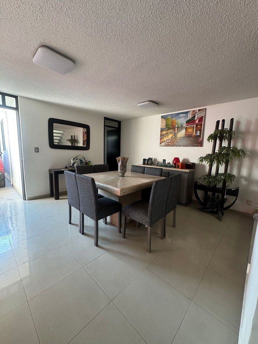Casa en venta lista para entrar en Azcapotzalco. Con patio y espacios amplios, foto 1 de 19