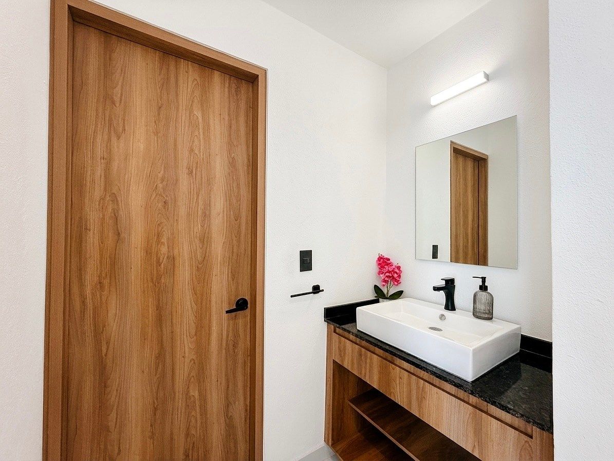 Baño y lavabo, foto 7 de 17