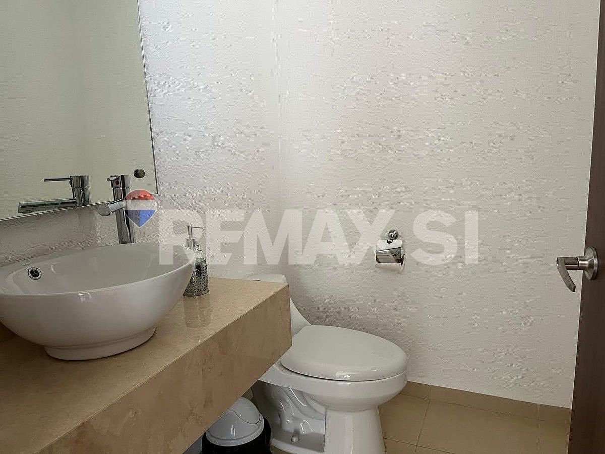 Casa em Zákia, El Marqués, foto 5 de 28