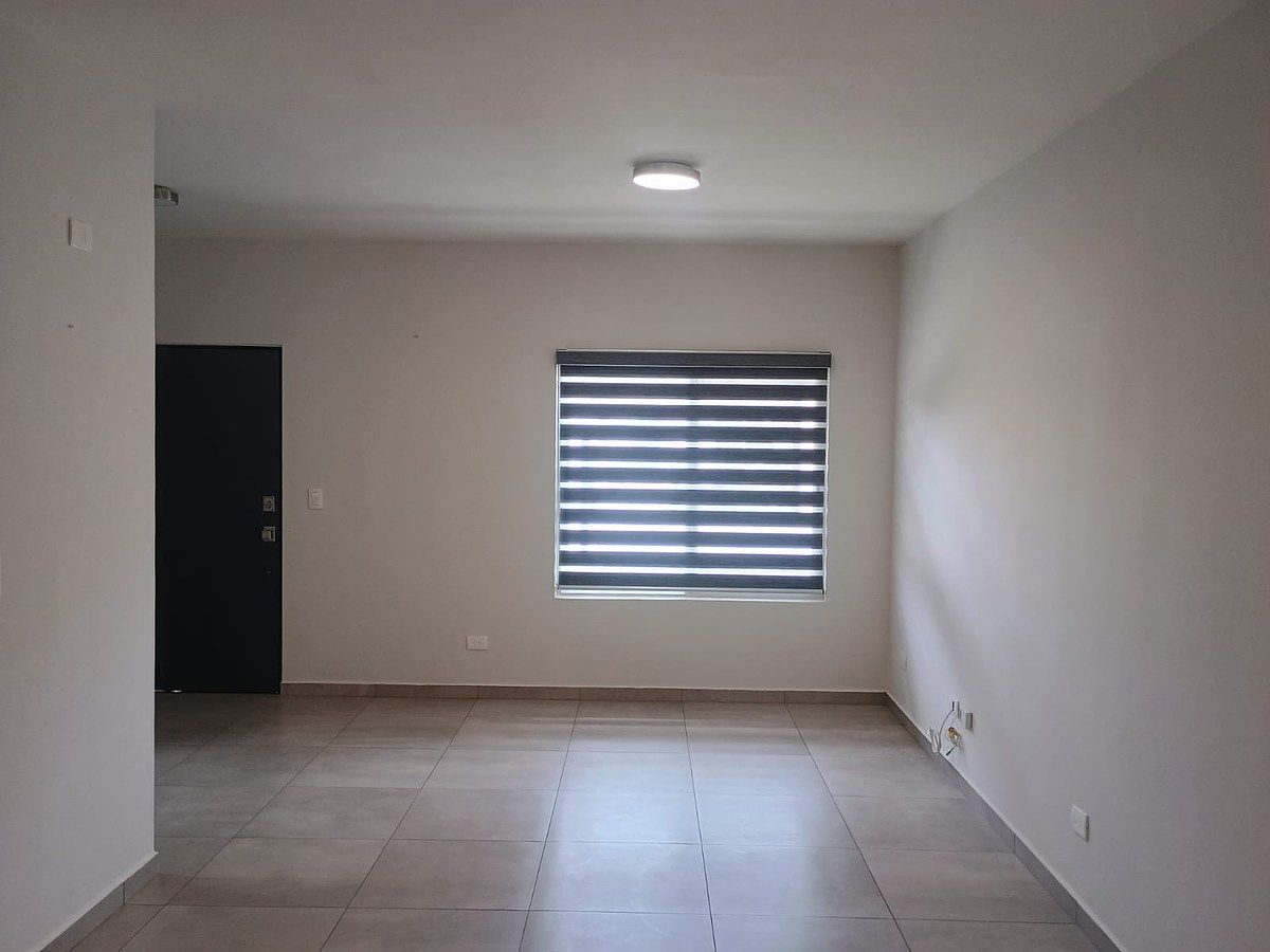 Casa em Valparaíso Residencial, Tijuana, foto 3 de 11