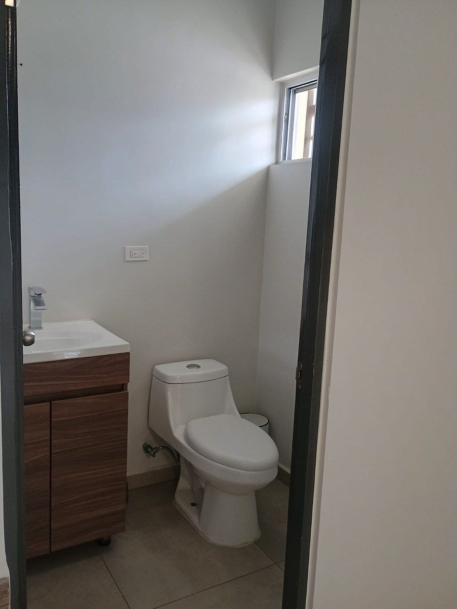 Casa em Valparaíso Residencial, Tijuana, foto 5 de 11