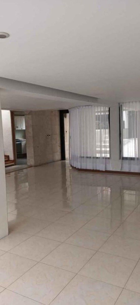 Sale of house in Paseos del Bosque Naucalpan Vista del Valle - foto 3