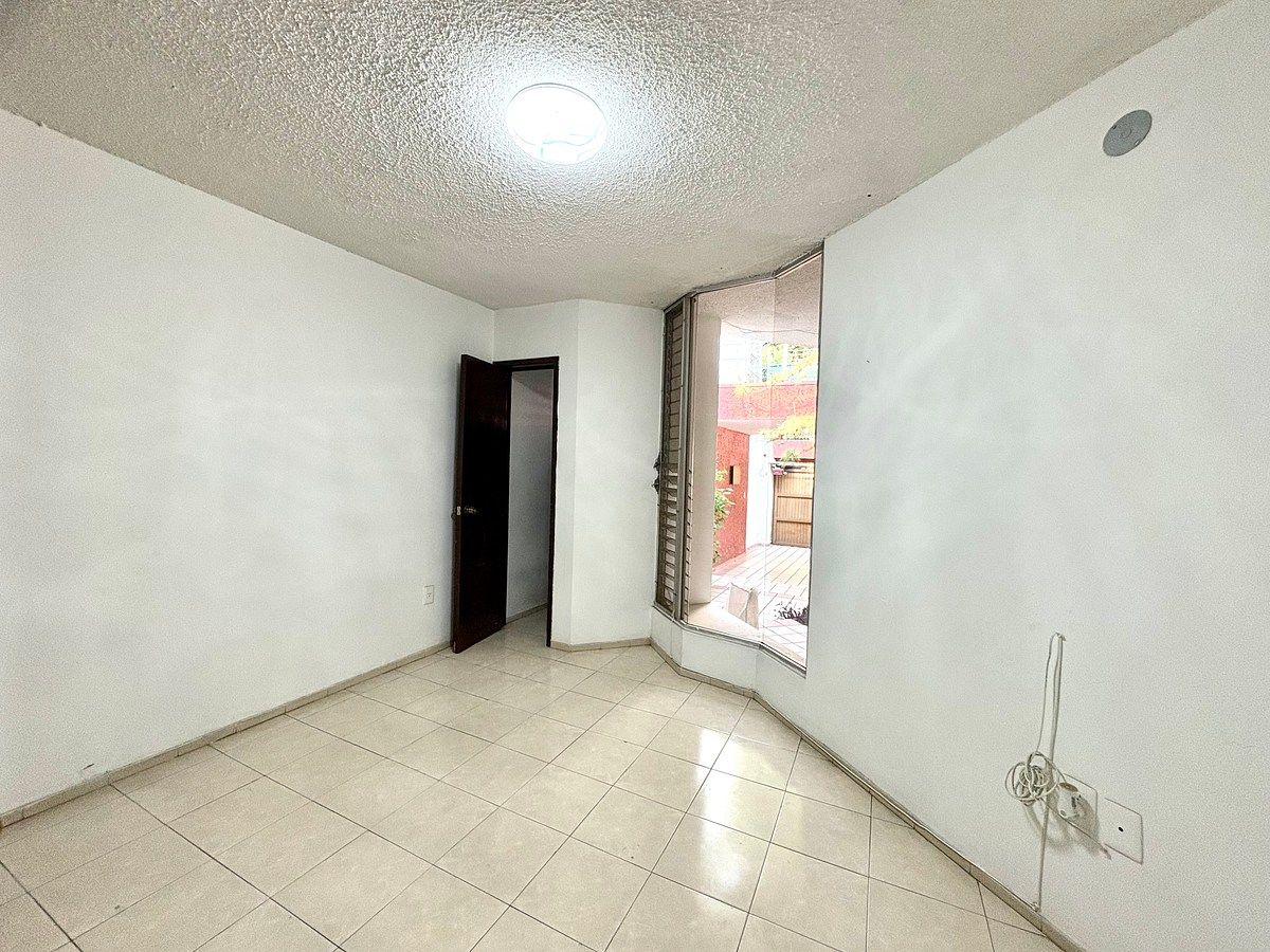 Casa em Ladrón de Guevara, Guadalajara, foto 8 de 22