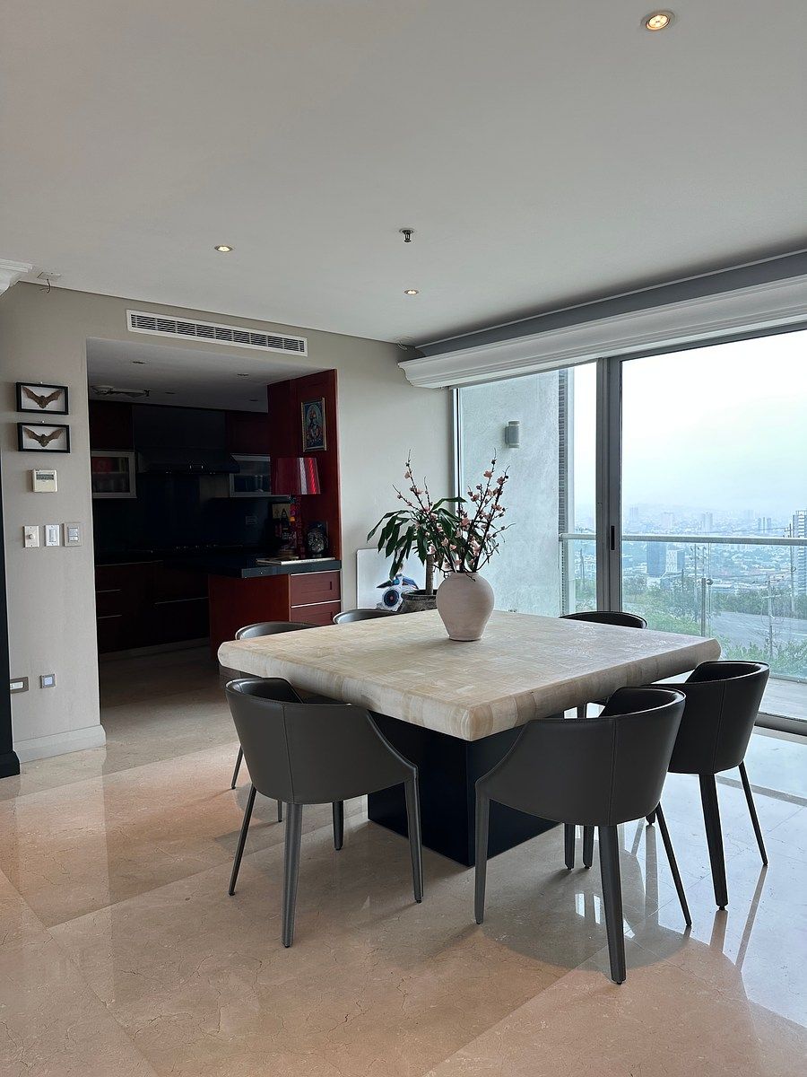 Apartamento à Venda - 1 quarto, (185 m2) em Loma Larga, SPGG, foto 1 de 13