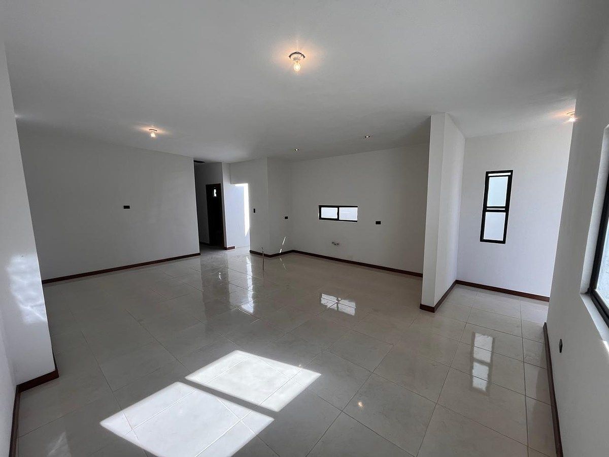 Casa em Francisco Domínguez, Chihuahua, foto 3 de 12