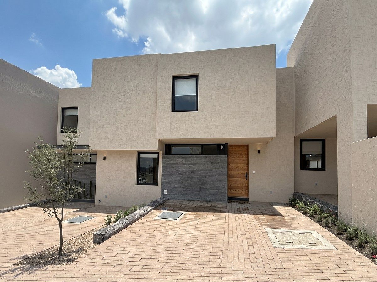 Casa con cocina amplia, foto 1 de 15