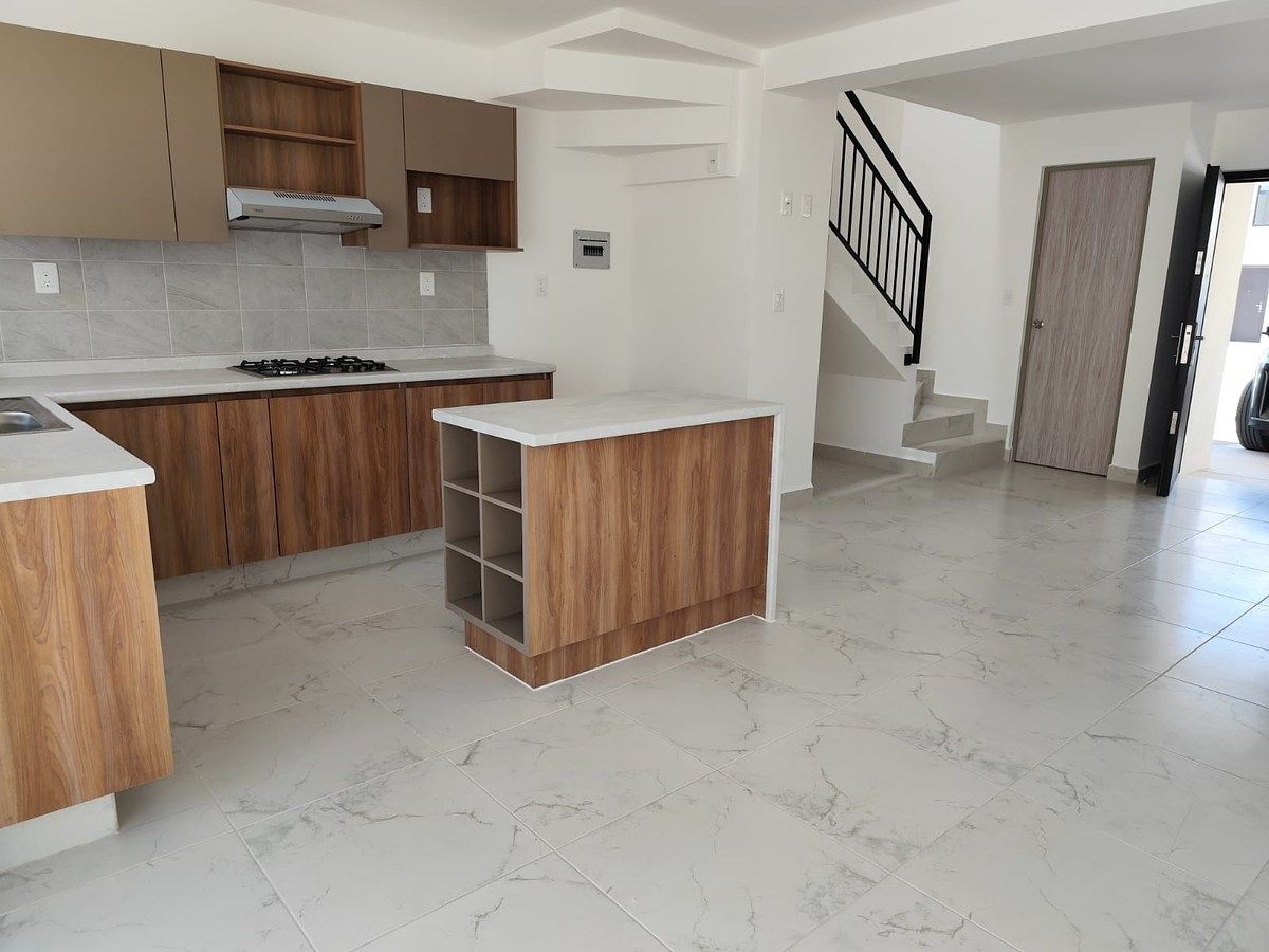 Cocina integral con barra, photo 4 of 14