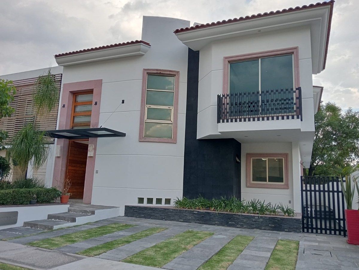 Casa en Venta en Bugambilias - Azaleas 888, foto 1 de 29
