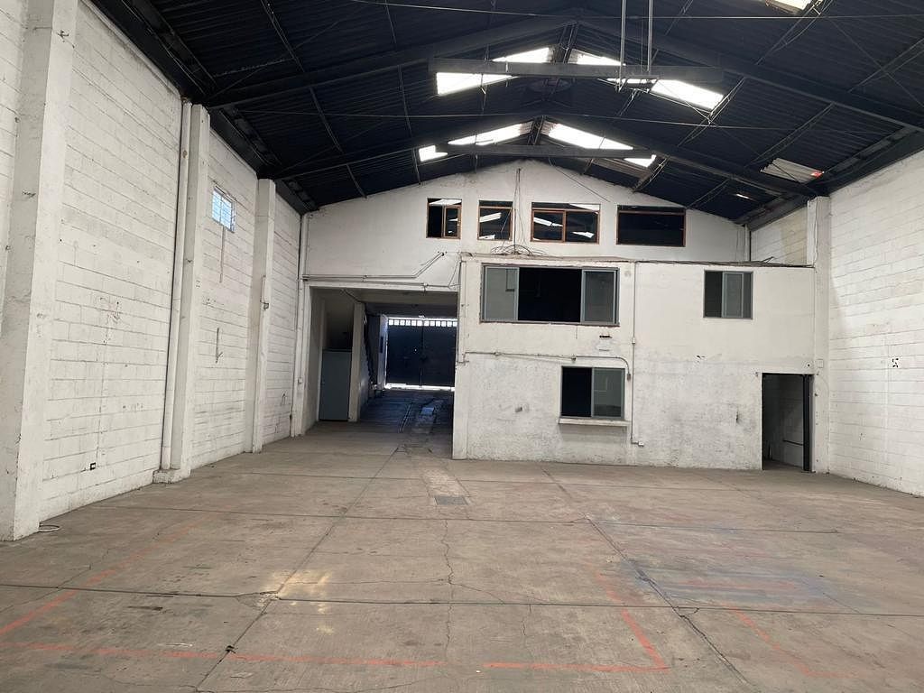 Galpão comercial em Viveros de La Loma, Tlalnepantla de Baz, foto 12 de 19