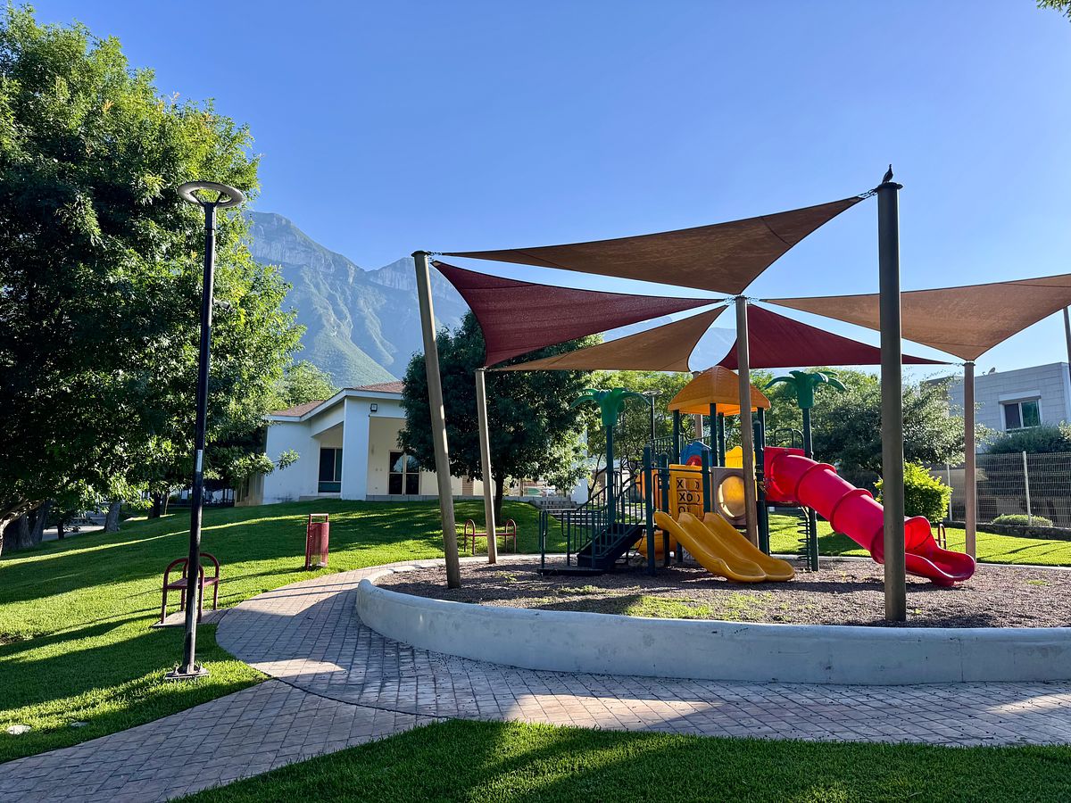 Casa em Puerta de Hierro, Monterrey, foto 33 de 40