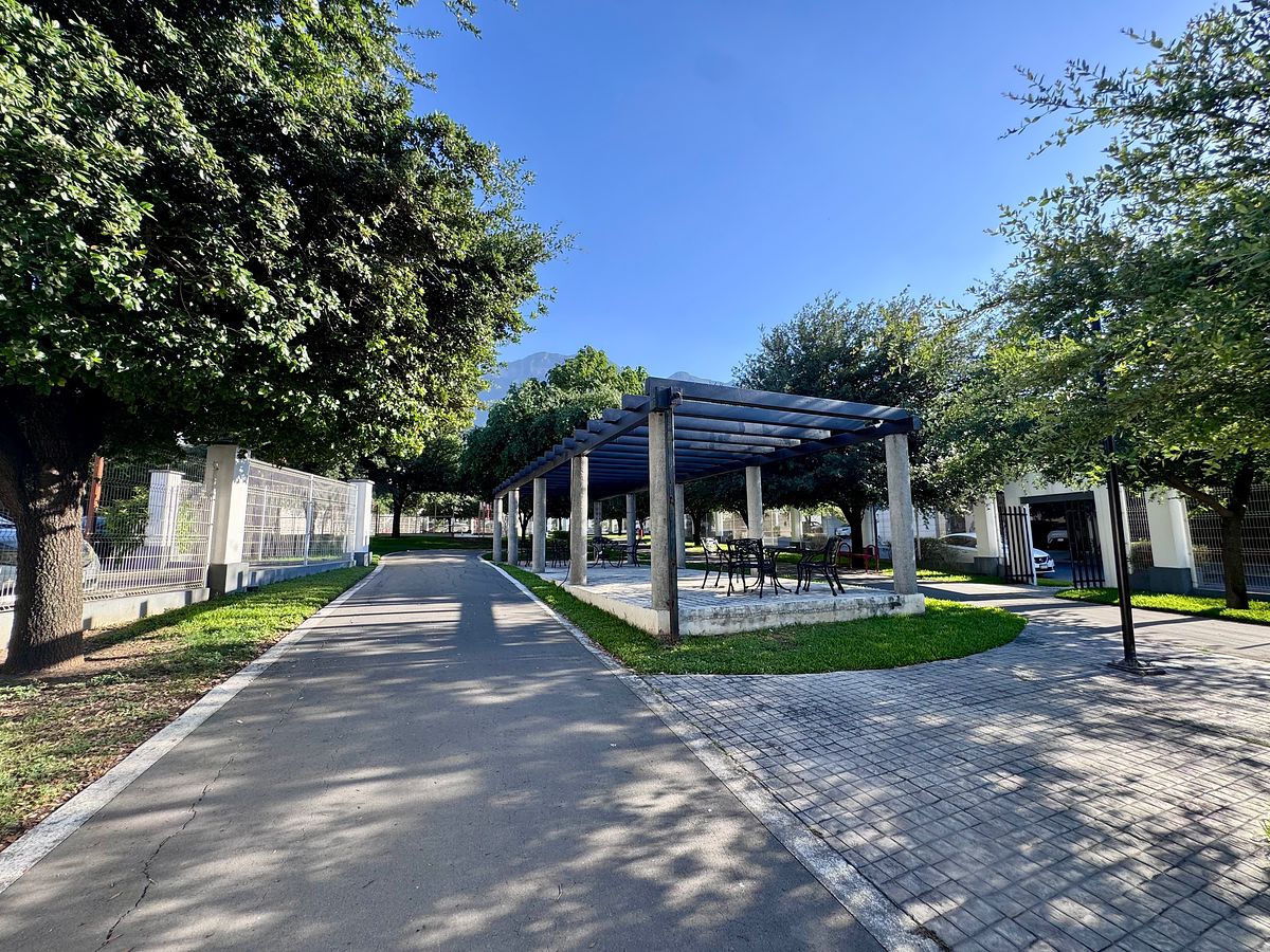 Casa em Puerta de Hierro, Monterrey, foto 35 de 40