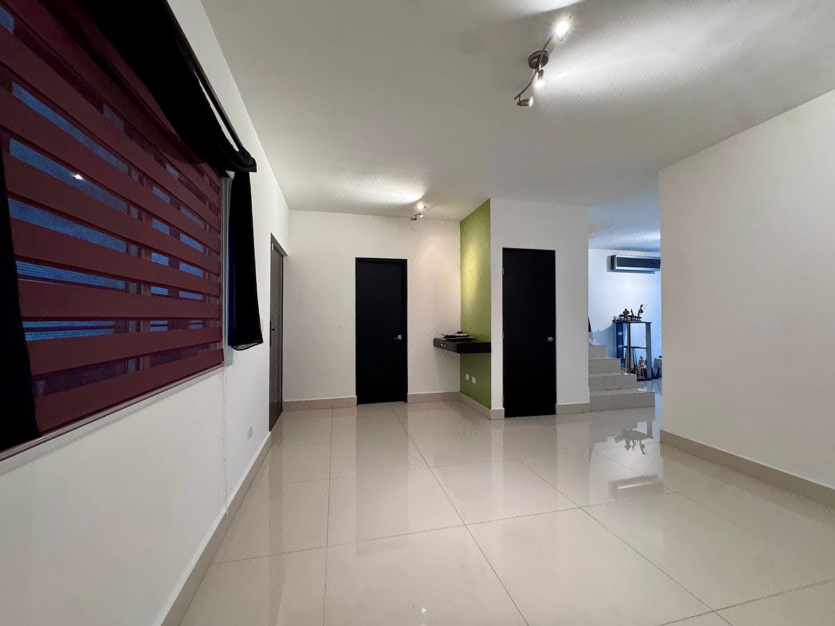 House in Puerta de Hierro, Monterrey, photo 29 of 46