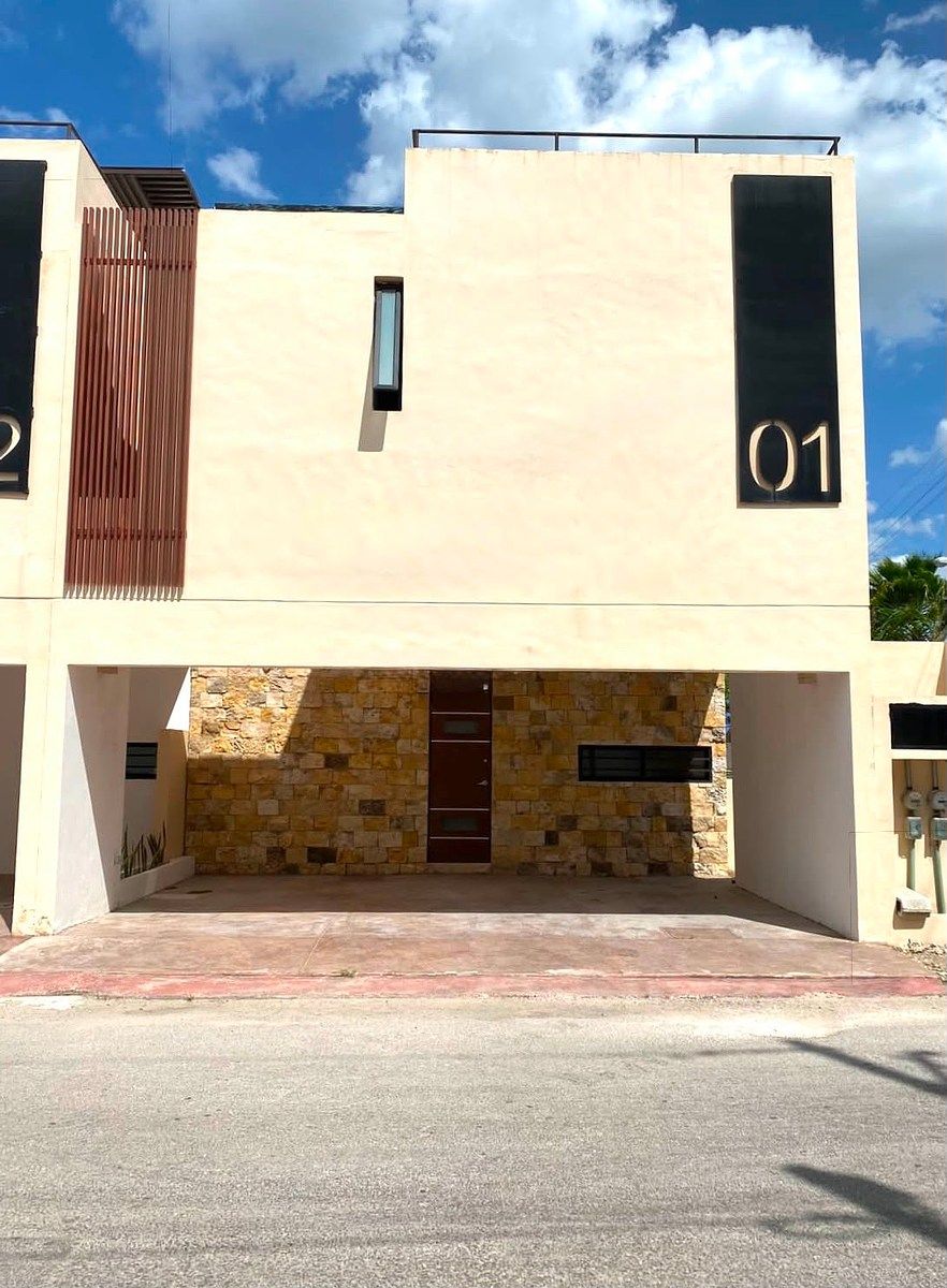 | Townhouse con rooftop y piscina privada en Temozón Norte |, foto 1 de 19