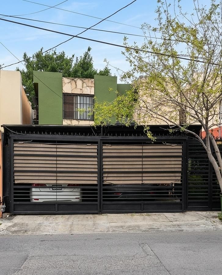 Casa en Venta en Residencial Española, Monterrey, foto 1 de 12
