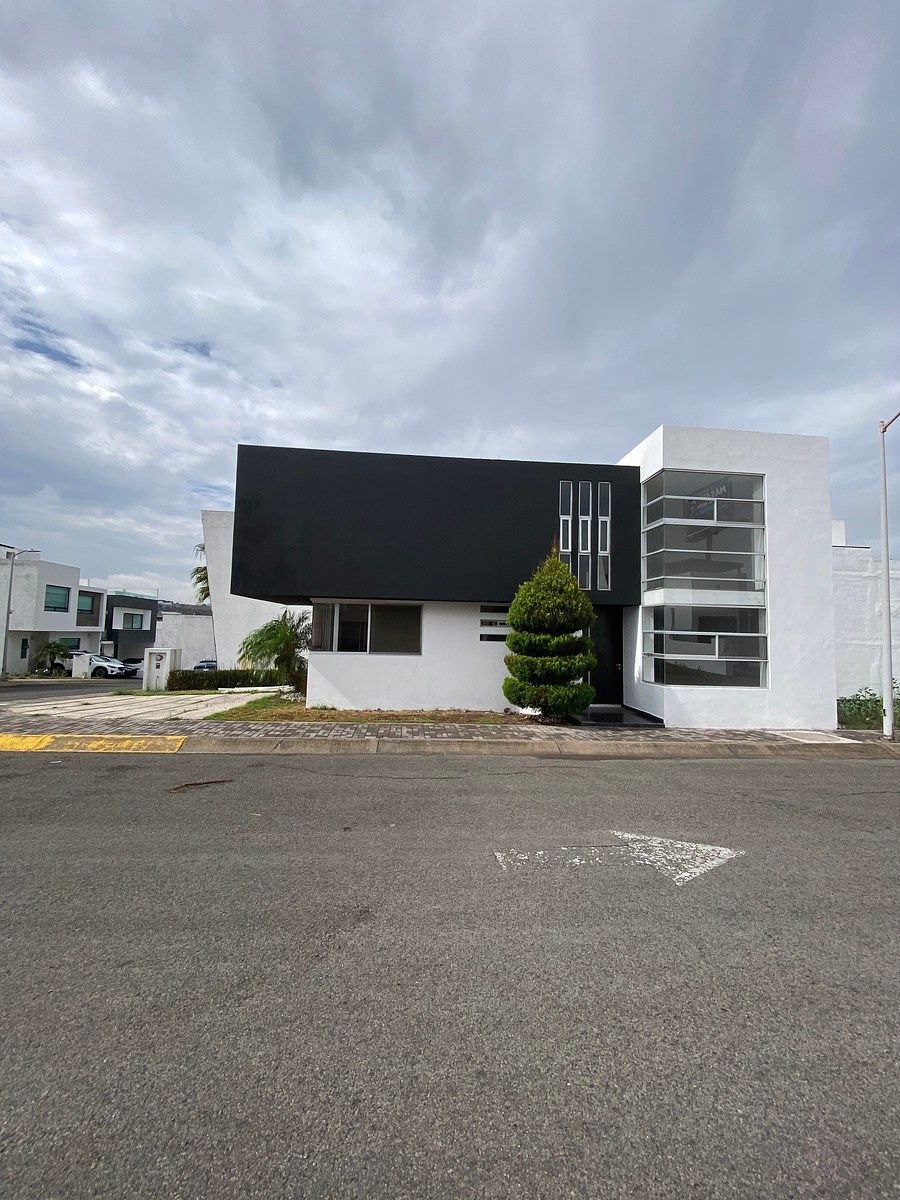 Casa em condomínio fechado em Zen House II, El Marqués, foto 3 de 42