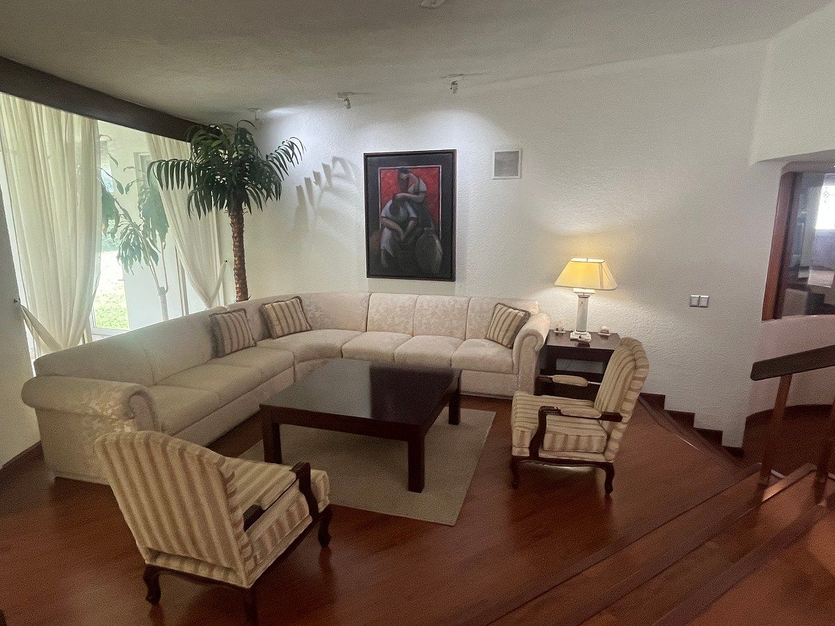 Casa en Venta Colinas de San Jerónimo Negociable, photo 1 of 13