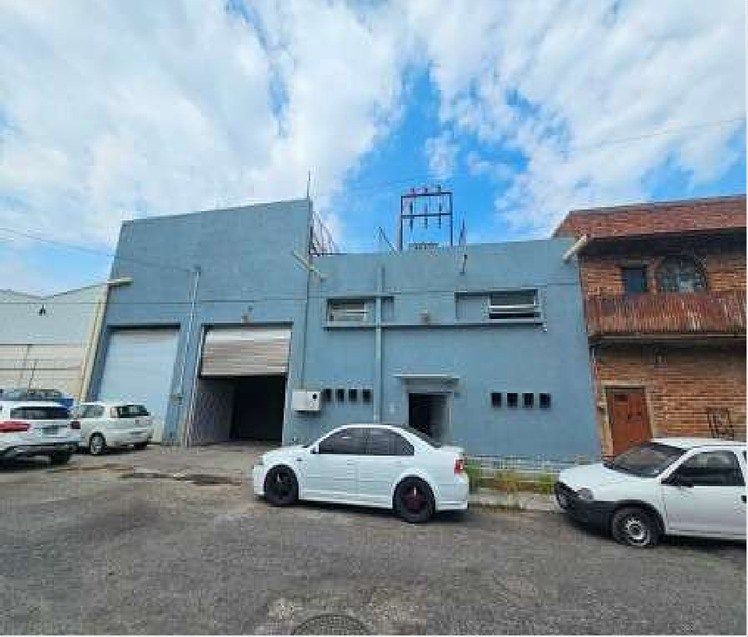 BODEGA EN VENTA – ZONA INDUSTRIAL GONZÁLEZ GALLO, foto 1 de 16
