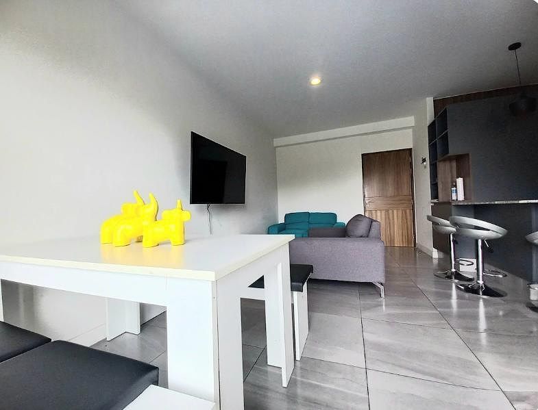 LIVA RESIDENCIAL (SOLARES) APARTAMENTO MOBILIADO, foto 1 de 13