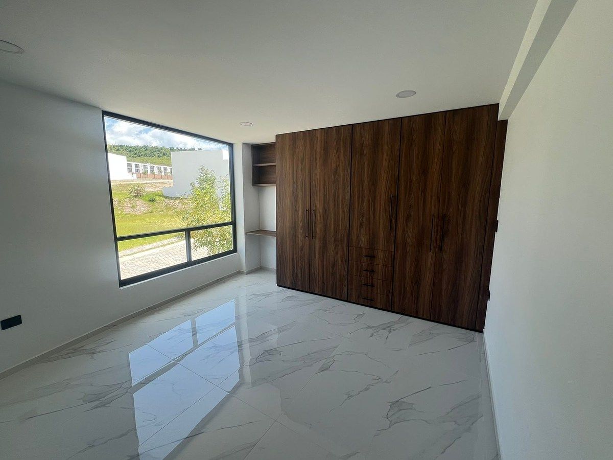 Casa em Lomas de Angelópolis III, San Andrés Cholula, foto 2 de 17