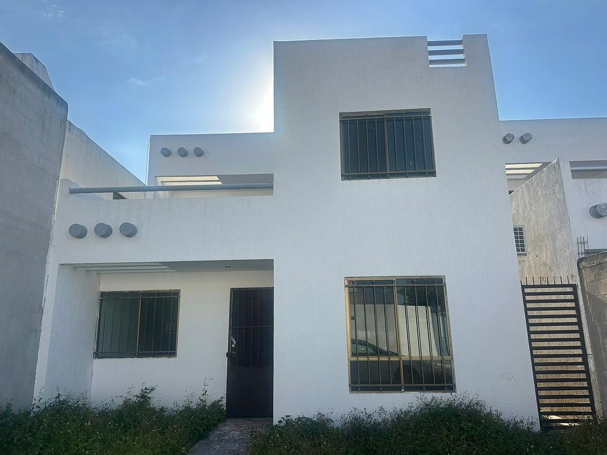 CASA EN VENTA MERIDA, FRACC LAS AMERICAS, ENTREGA INMEDIATA., foto 1 de 17