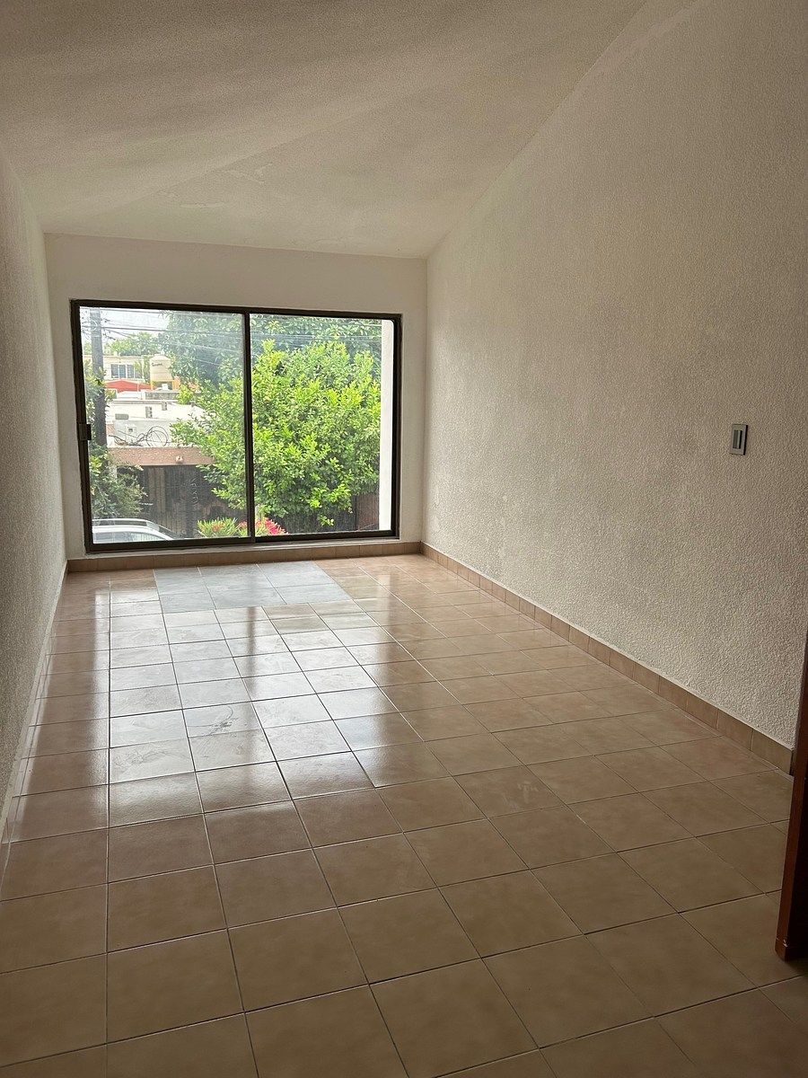 Casa em Residencial Periférico, San Nicolás de los Garza, foto 9 de 11