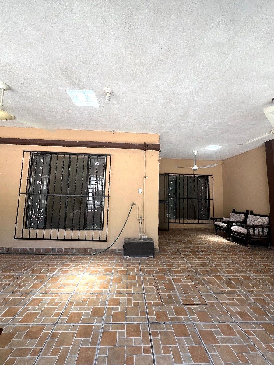 House in Reforma, La Paz, photo 4 of 40