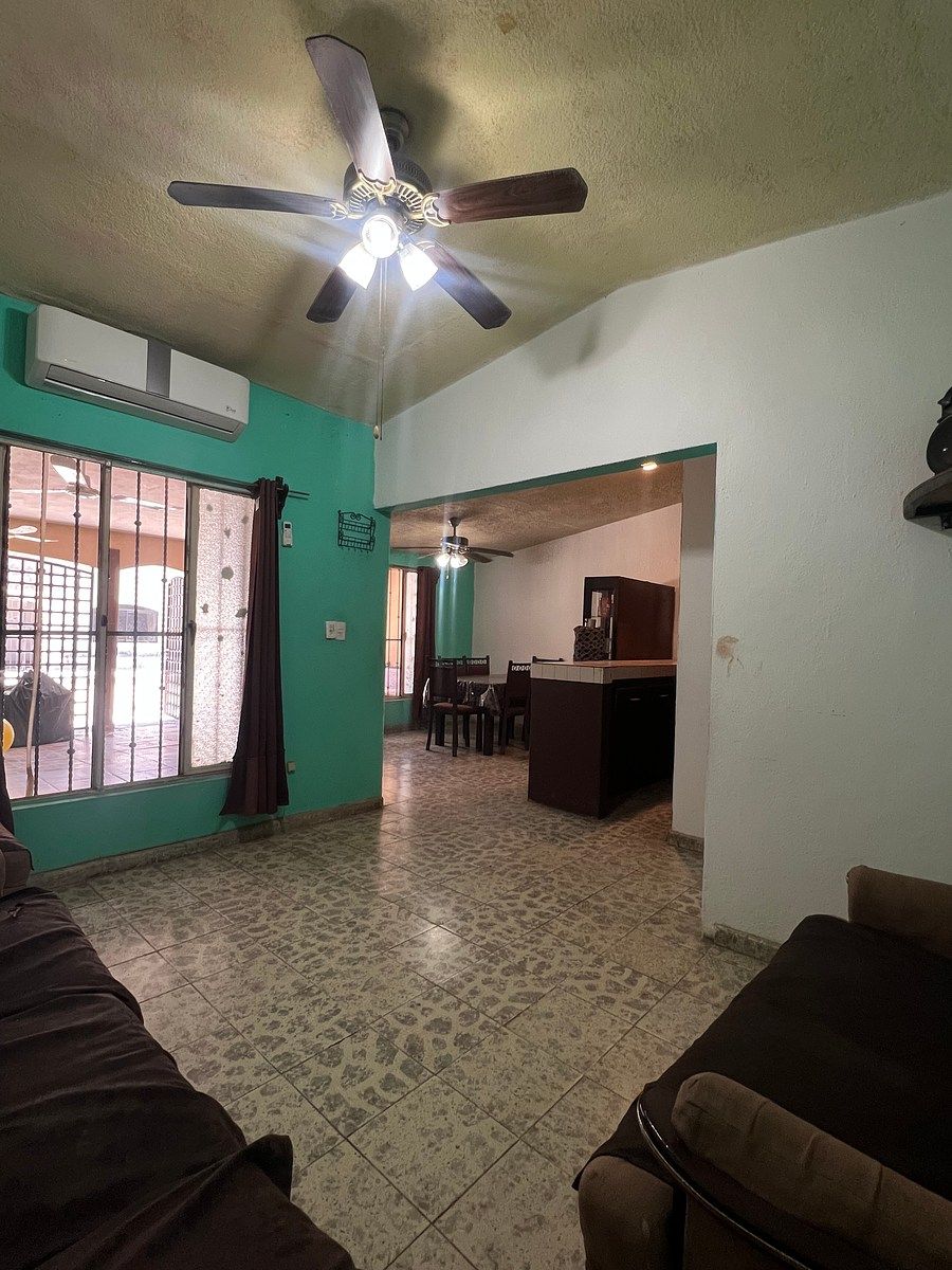 House in Reforma, La Paz, photo 14 of 40