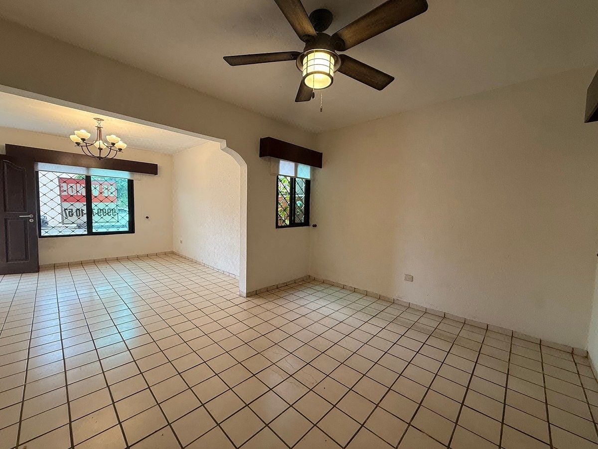 Casa en Residencial Del Arco, Mérida, foto 2 de 22