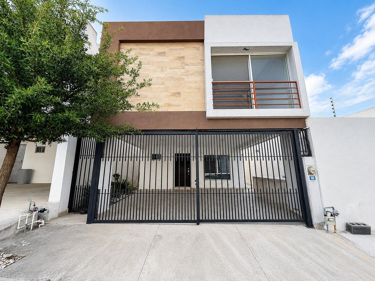 Casa en Renta en Cumbres Vernazza, Dominio Cumbres, García, Nuevo León, foto 1 de 18