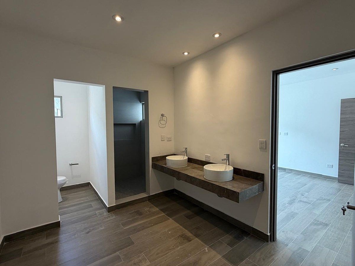 Casa en Porto Cumbres, García, foto 4 de 15