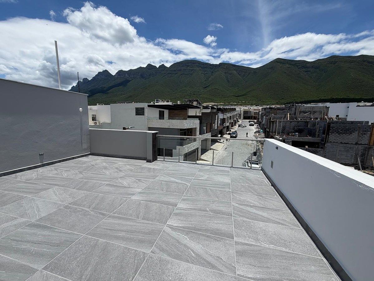 Casa en Porto Cumbres, García, foto 7 de 15